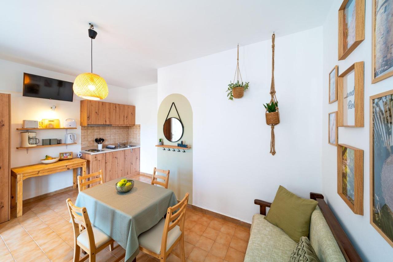 Tselios Apartments & Studios Kiotari Buitenkant foto